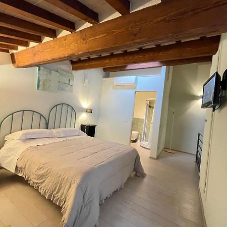 Guesthouse Via Di Gracciano - Adults Only Montepulciano Exterior photo