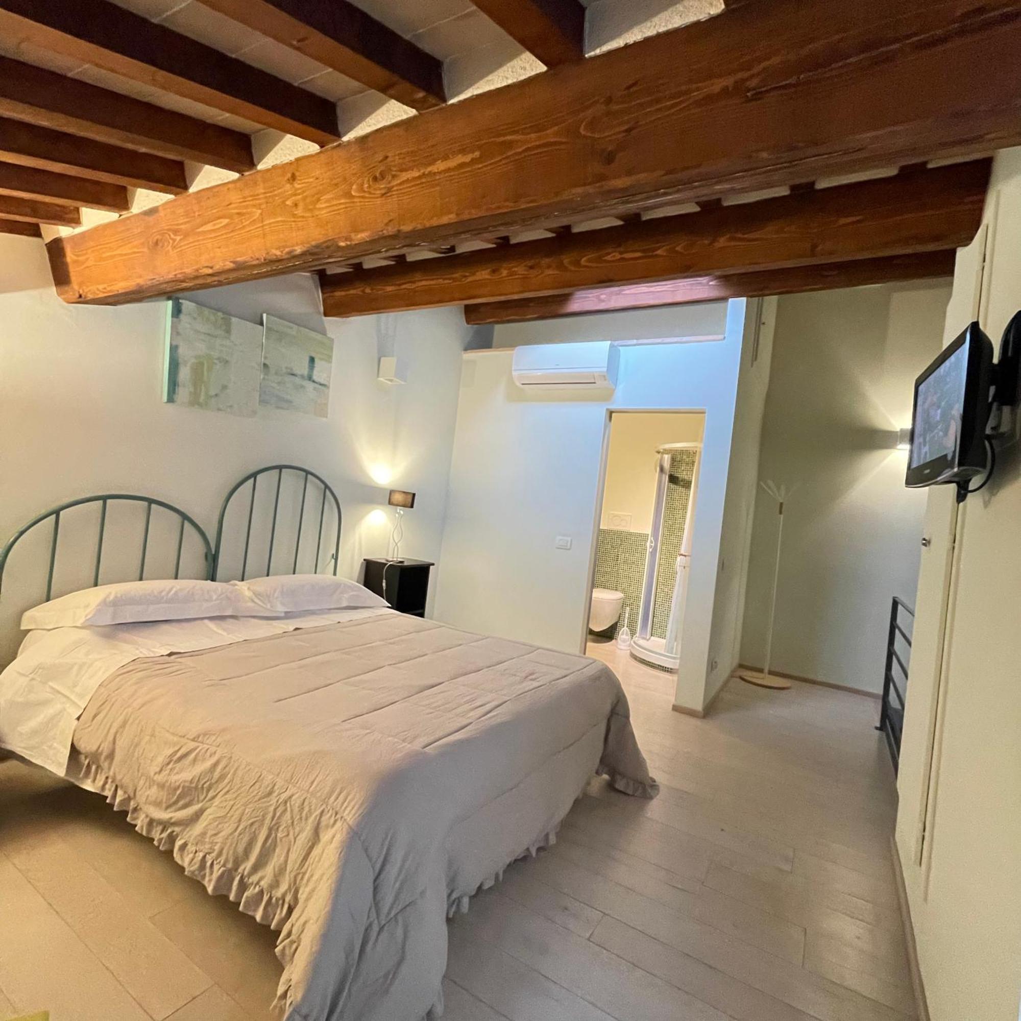Guesthouse Via Di Gracciano - Adults Only Montepulciano Exterior photo