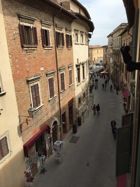 Guesthouse Via Di Gracciano - Adults Only Montepulciano Exterior photo