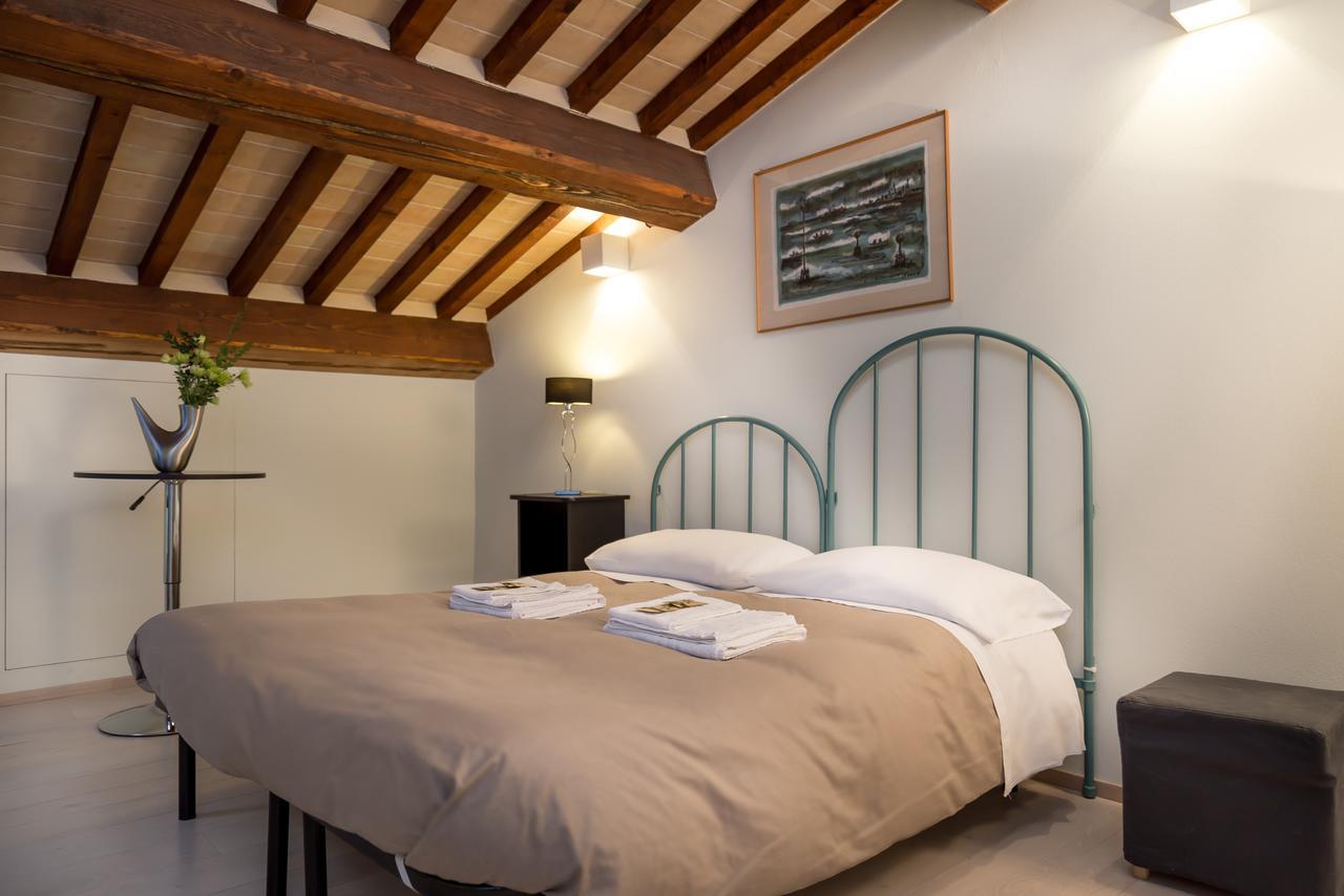 Guesthouse Via Di Gracciano - Adults Only Montepulciano Exterior photo